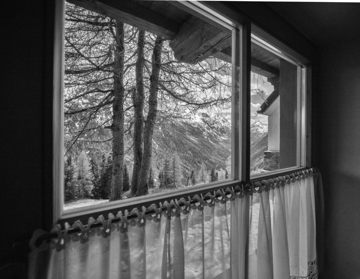 Hotel Silbertal - Almhuetten Sölden Exterior foto